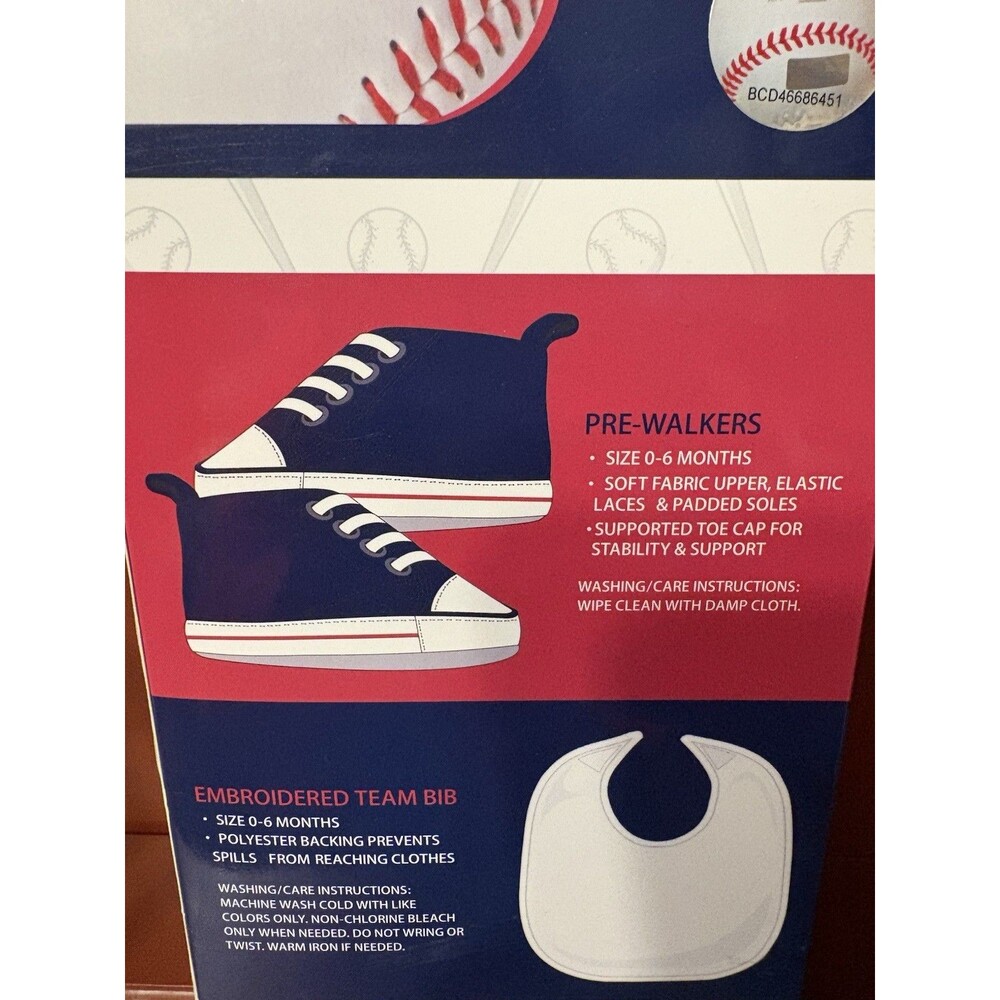 MLB Baby Fanatic Cleveland Indians Bib & Pre-Walkers 0-6 Months NIB - Picture 7 of 9